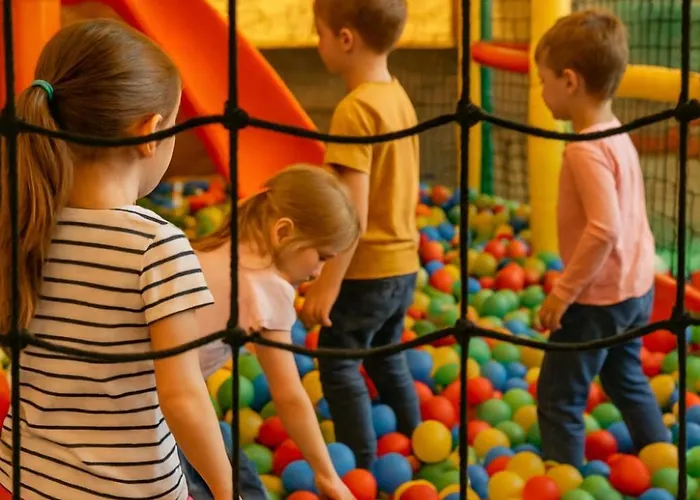 Orman Evi Fala Dąbki